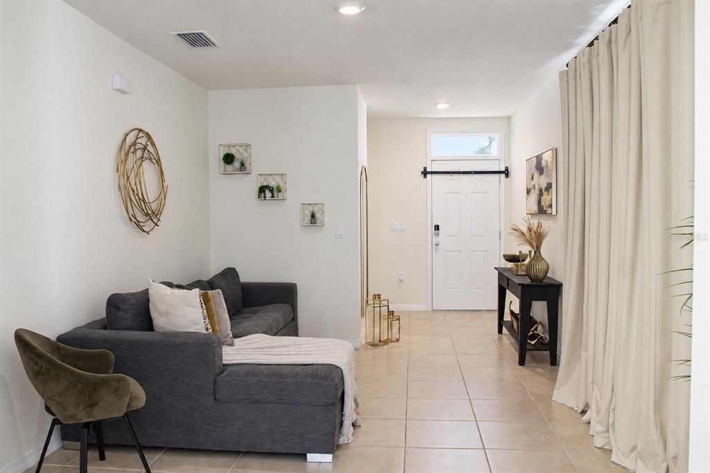 En Venta: $367,993 (3 camas, 2 baños, 1501 Pies cuadrados)