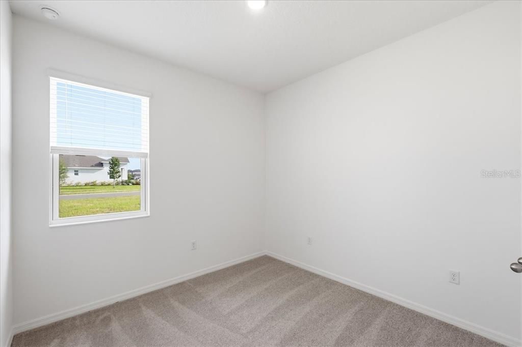 En Venta: $305,680 (3 camas, 2 baños, 1335 Pies cuadrados)