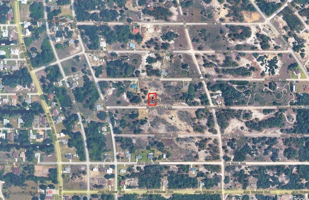 待售: $10,000 (0.22 acres)