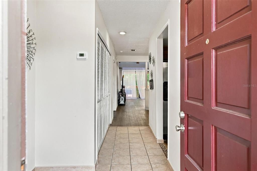 En Venta: $164,900 (4 camas, 2 baños, 1141 Pies cuadrados)