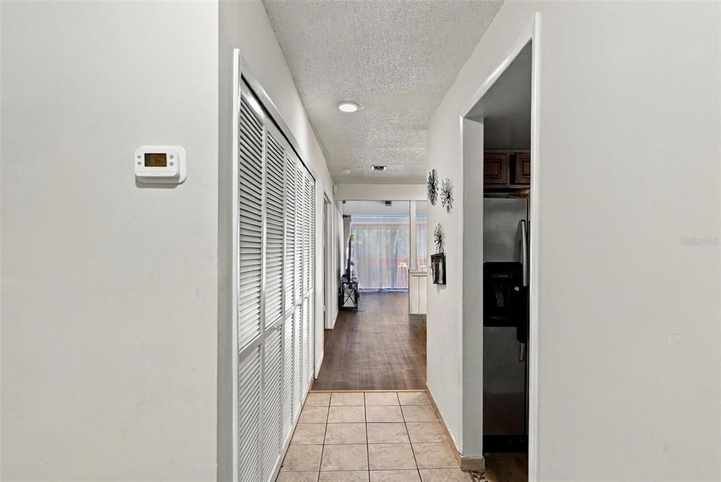 En Venta: $164,900 (4 camas, 2 baños, 1141 Pies cuadrados)