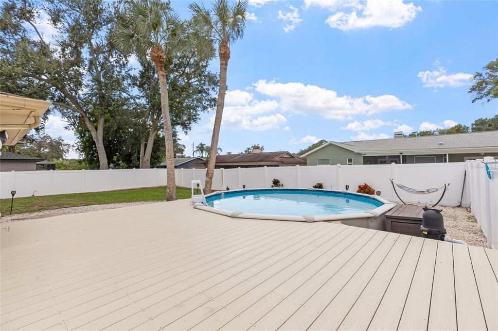 For Sale: $489,700 (3 beds, 2 baths, 1607 Square Feet)