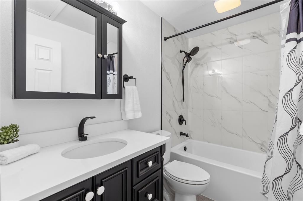 For Sale: $489,700 (3 beds, 2 baths, 1607 Square Feet)