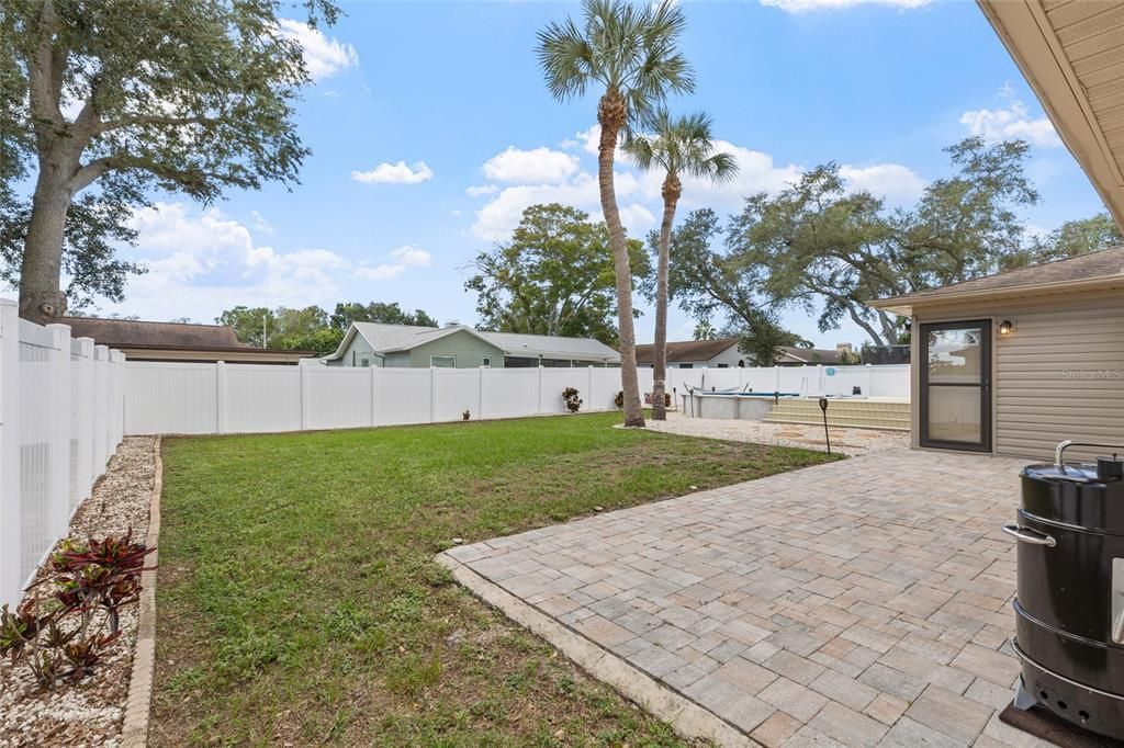 For Sale: $489,700 (3 beds, 2 baths, 1607 Square Feet)
