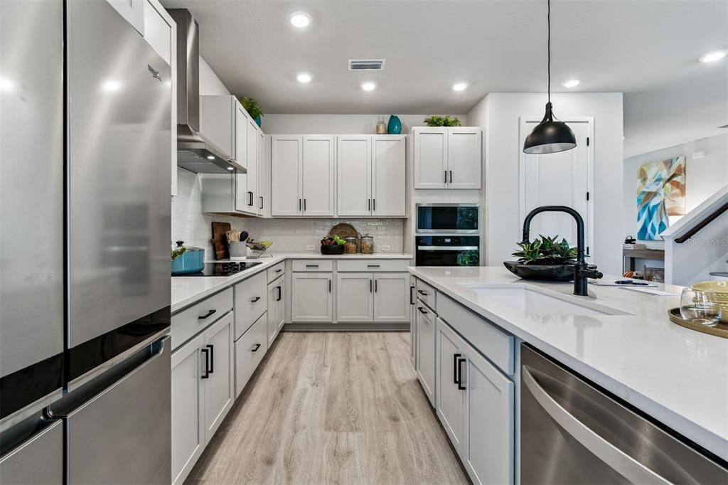 For Sale: $682,033 (4 beds, 2 baths, 2825 Square Feet)