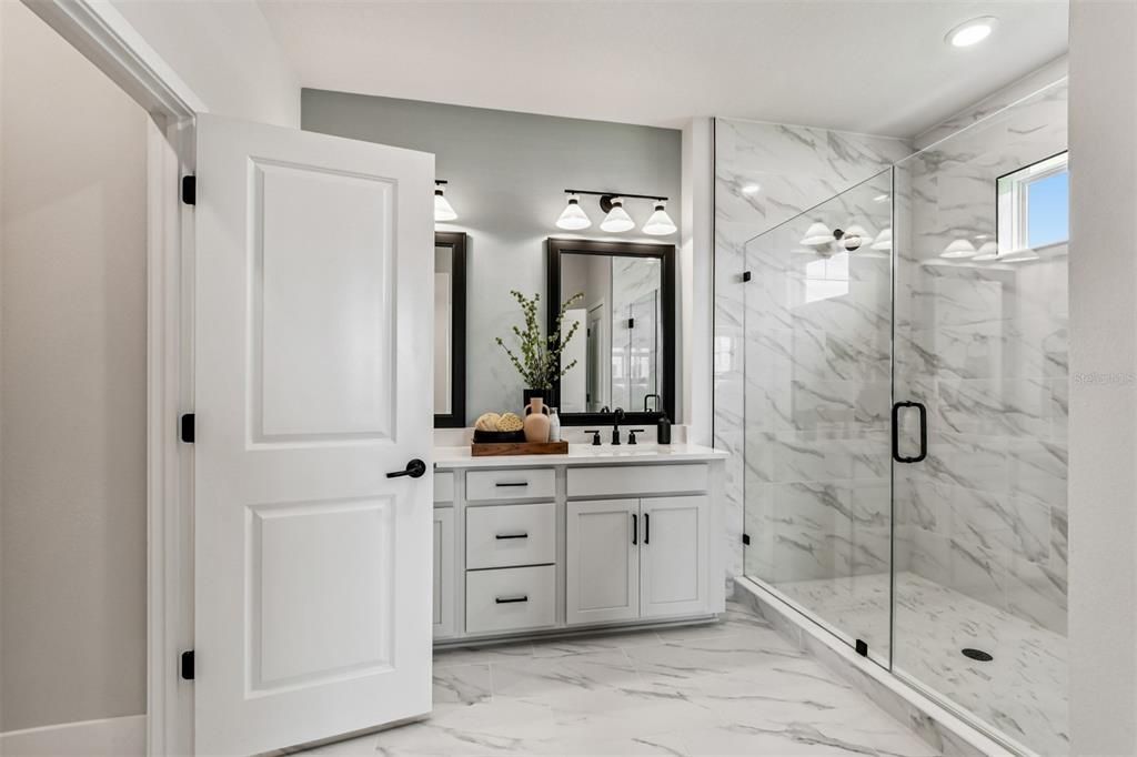 For Sale: $682,033 (4 beds, 2 baths, 2825 Square Feet)