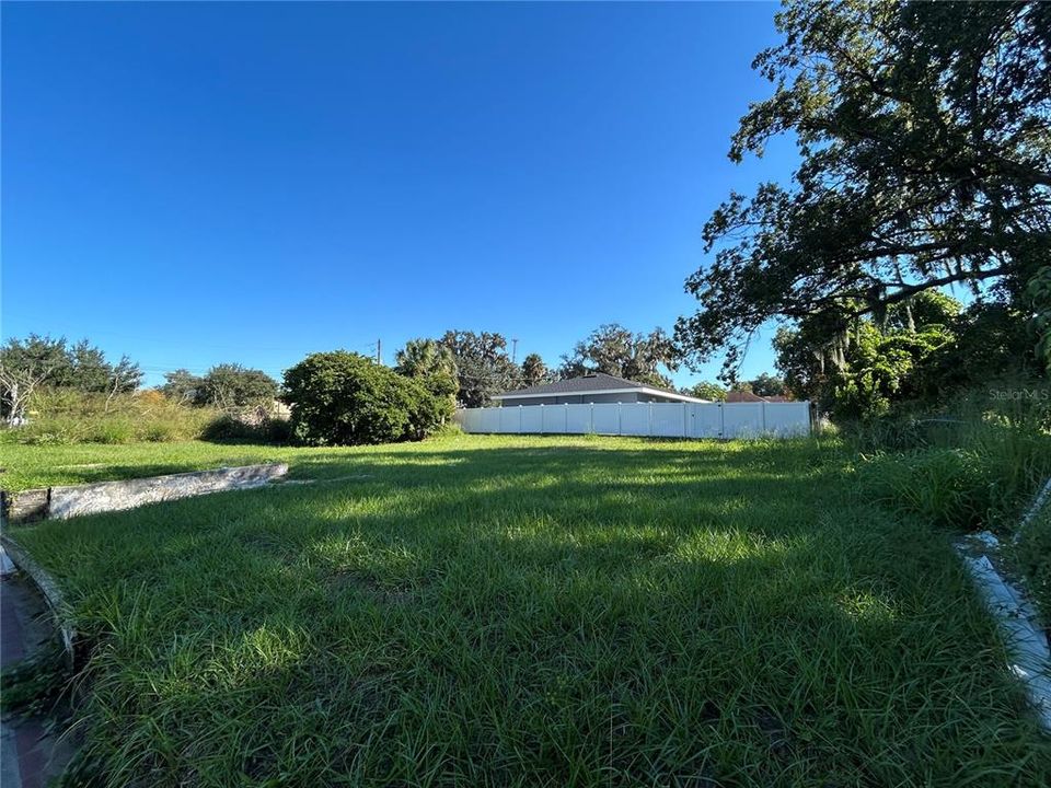 En Venta: $59,900 (0.12 acres)