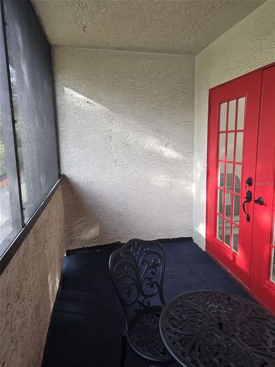 For Sale: $239,000 (2 beds, 2 baths, 1200 Square Feet)