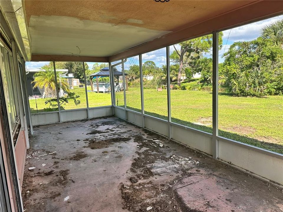 For Sale: $147,214 (2 beds, 2 baths, 1457 Square Feet)