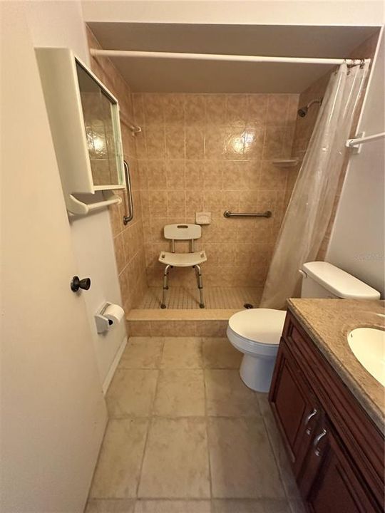 For Sale: $147,214 (2 beds, 2 baths, 1457 Square Feet)