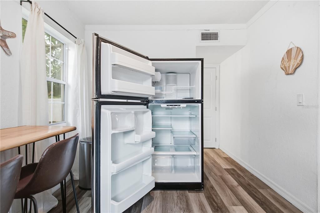 For Sale: $479,000 (0 beds, 0 baths, 1202 Square Feet)