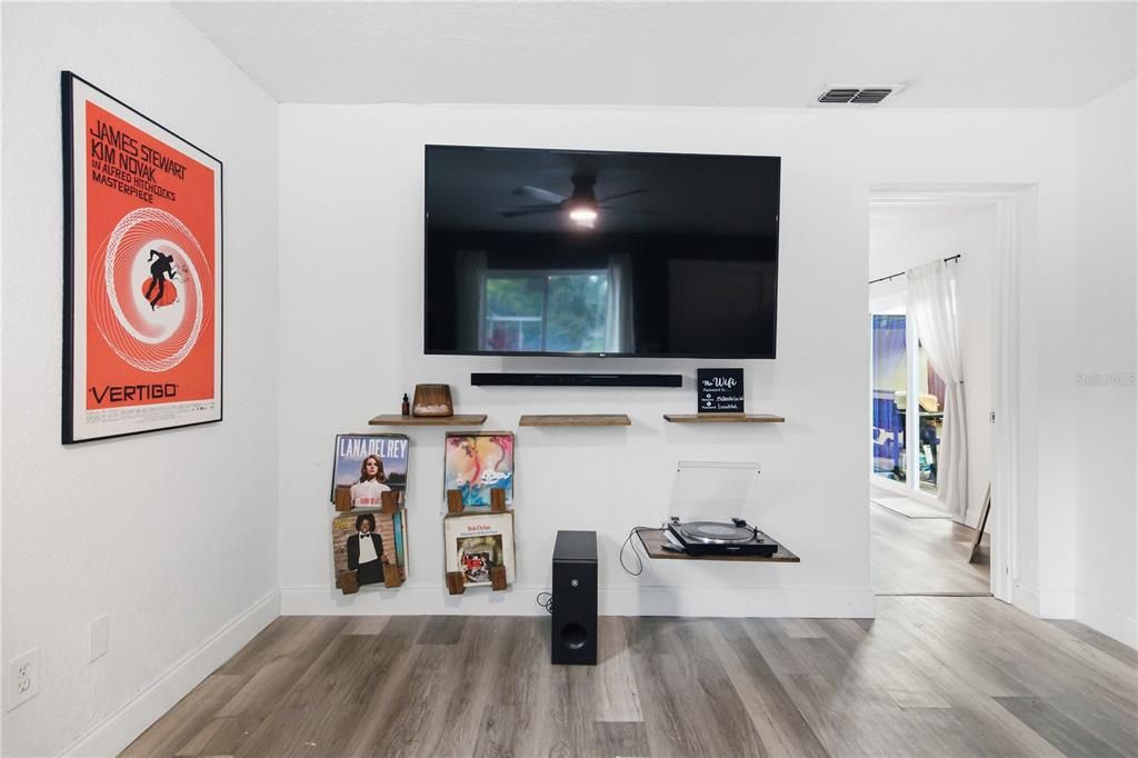 For Sale: $479,000 (0 beds, 0 baths, 1202 Square Feet)