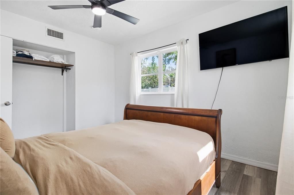 For Sale: $479,000 (0 beds, 0 baths, 1202 Square Feet)