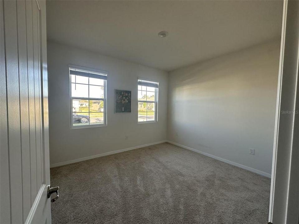 For Sale: $369,000 (3 beds, 2 baths, 1722 Square Feet)