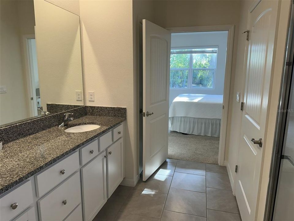For Sale: $369,000 (3 beds, 2 baths, 1722 Square Feet)