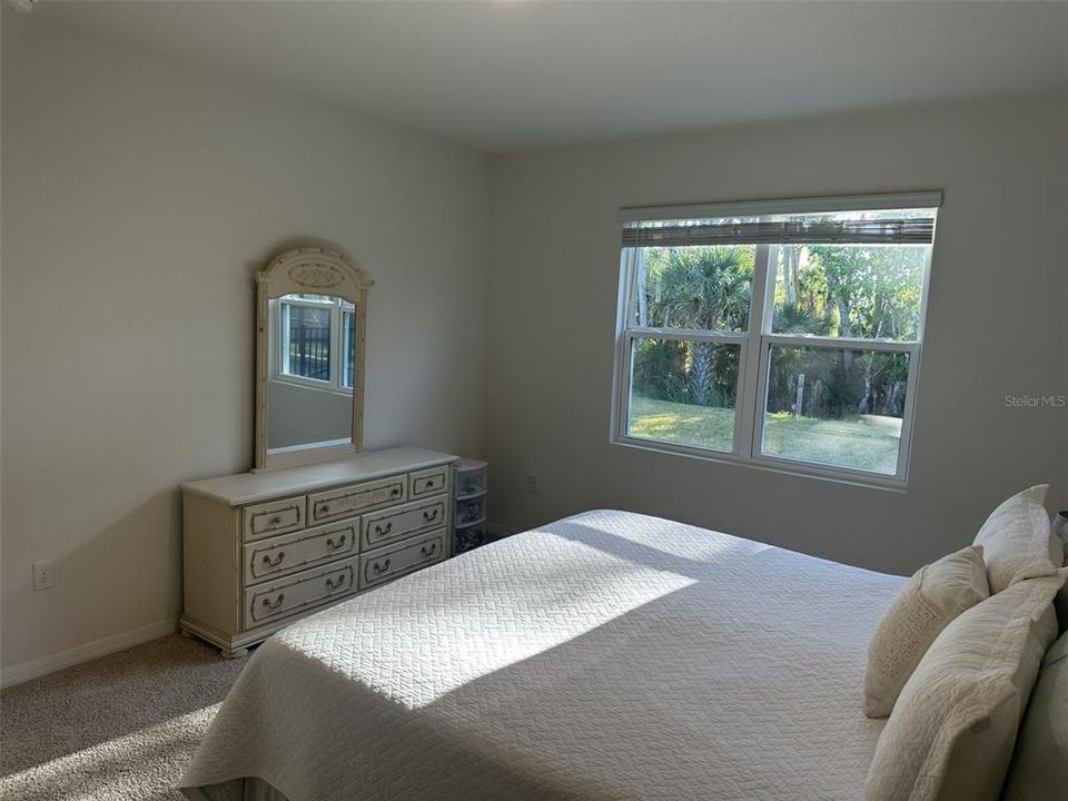 For Sale: $369,000 (3 beds, 2 baths, 1722 Square Feet)