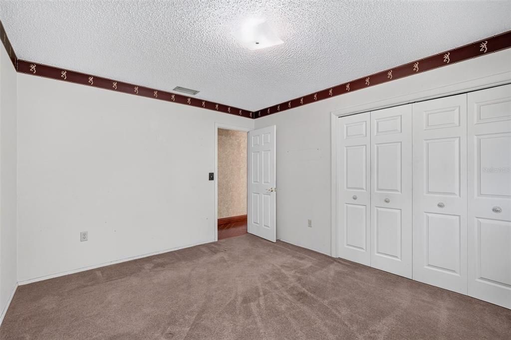 En Venta: $885,000 (3 camas, 2 baños, 2344 Pies cuadrados)