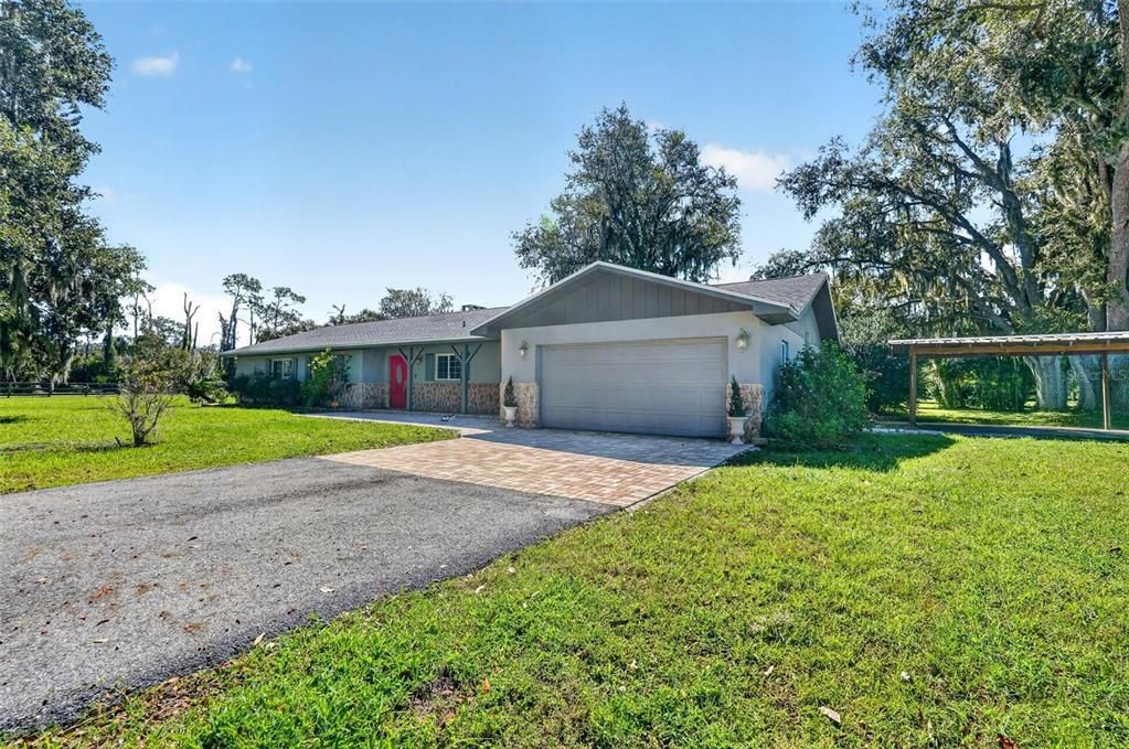 En Venta: $885,000 (3 camas, 2 baños, 2344 Pies cuadrados)