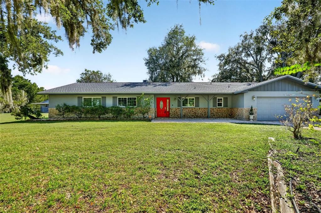 En Venta: $885,000 (3 camas, 2 baños, 2344 Pies cuadrados)