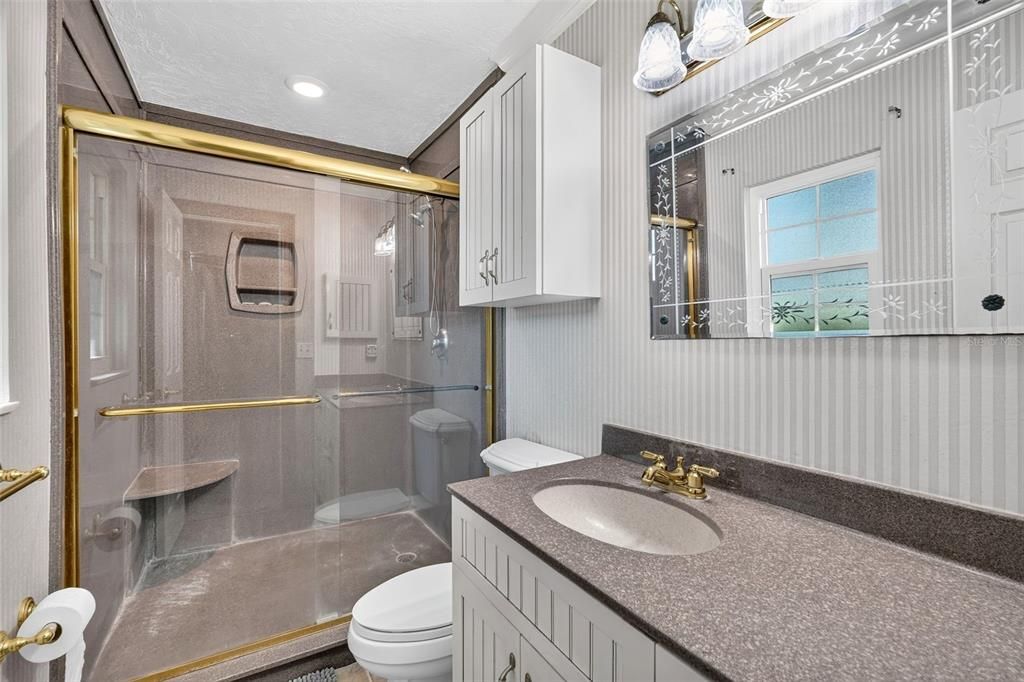 En Venta: $885,000 (3 camas, 2 baños, 2344 Pies cuadrados)
