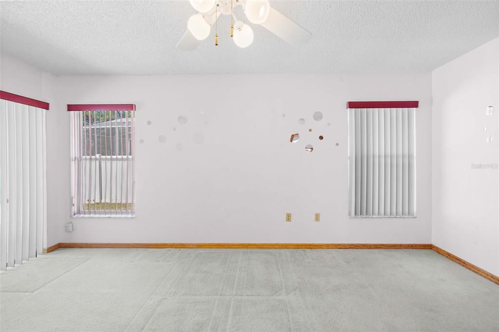 En Venta: $359,000 (3 camas, 2 baños, 1874 Pies cuadrados)