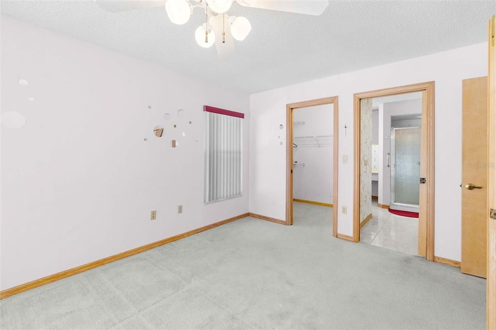 En Venta: $359,000 (3 camas, 2 baños, 1874 Pies cuadrados)
