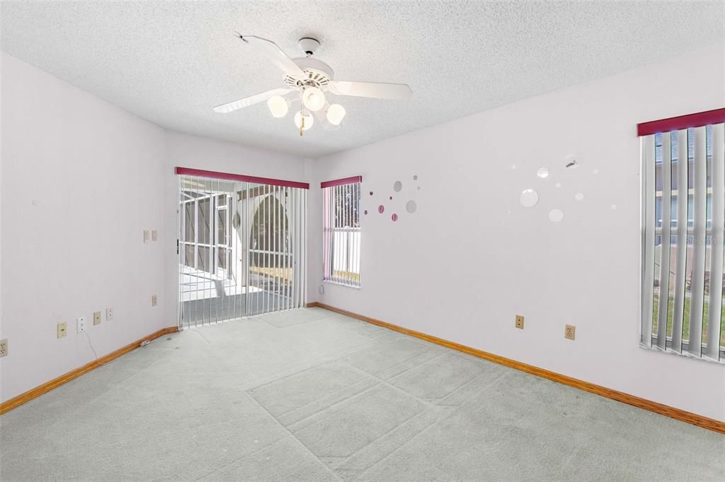 En Venta: $359,000 (3 camas, 2 baños, 1874 Pies cuadrados)