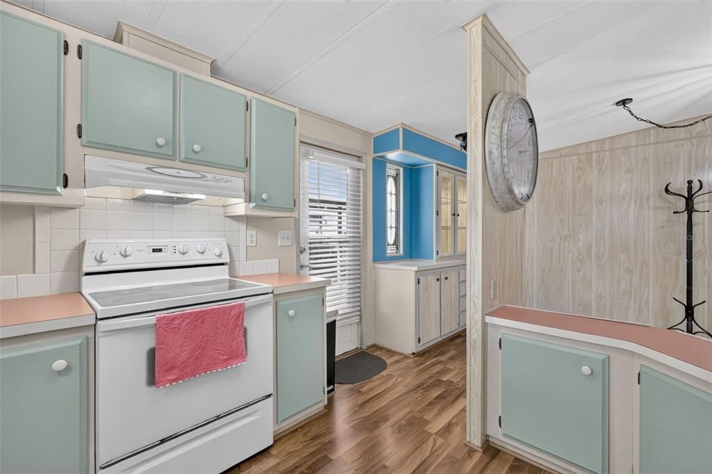 En Venta: $145,000 (2 camas, 2 baños, 1064 Pies cuadrados)