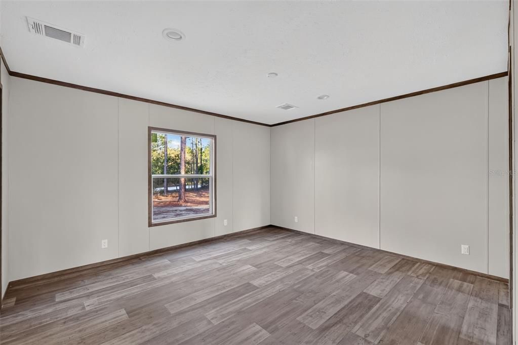 На продажу: $244,999 (3 спален, 2 ванн, 1568 Квадратных фут)