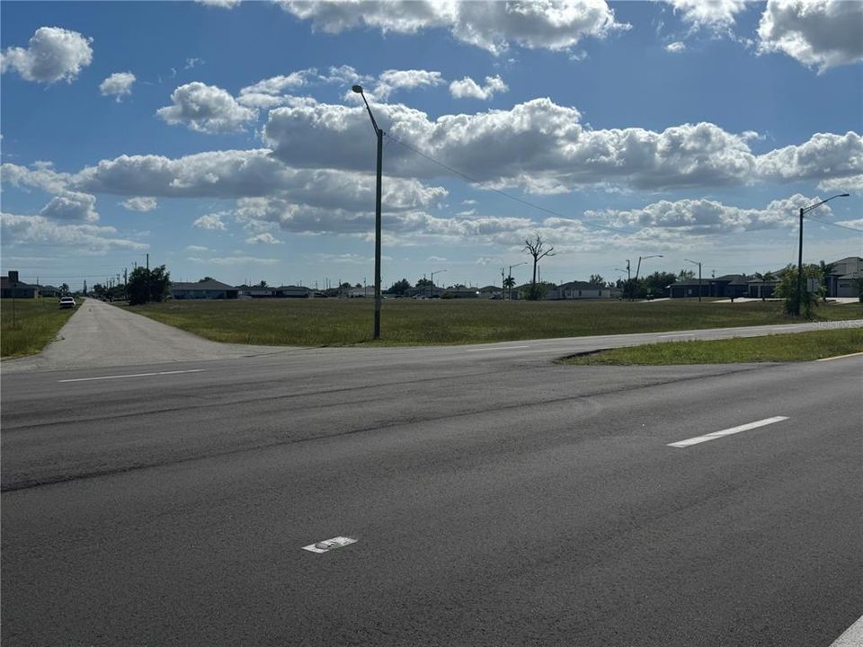 For Sale: $49,900 (0.33 acres)