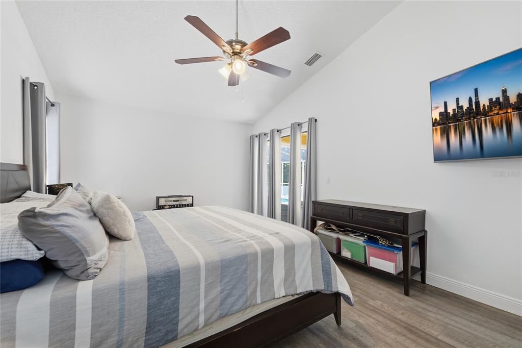 En Venta: $359,400 (3 camas, 2 baños, 1711 Pies cuadrados)
