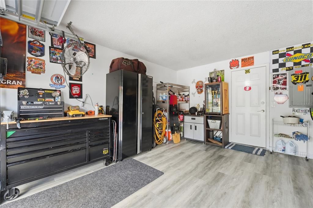 En Venta: $359,400 (3 camas, 2 baños, 1711 Pies cuadrados)