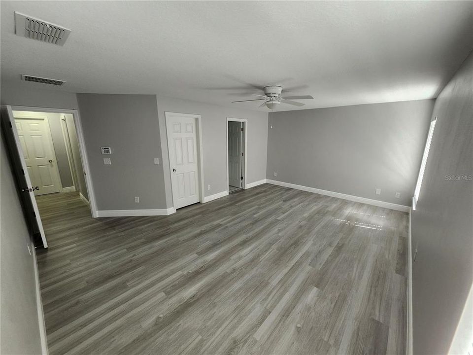 For Sale: $438,000 (4 beds, 2 baths, 2179 Square Feet)