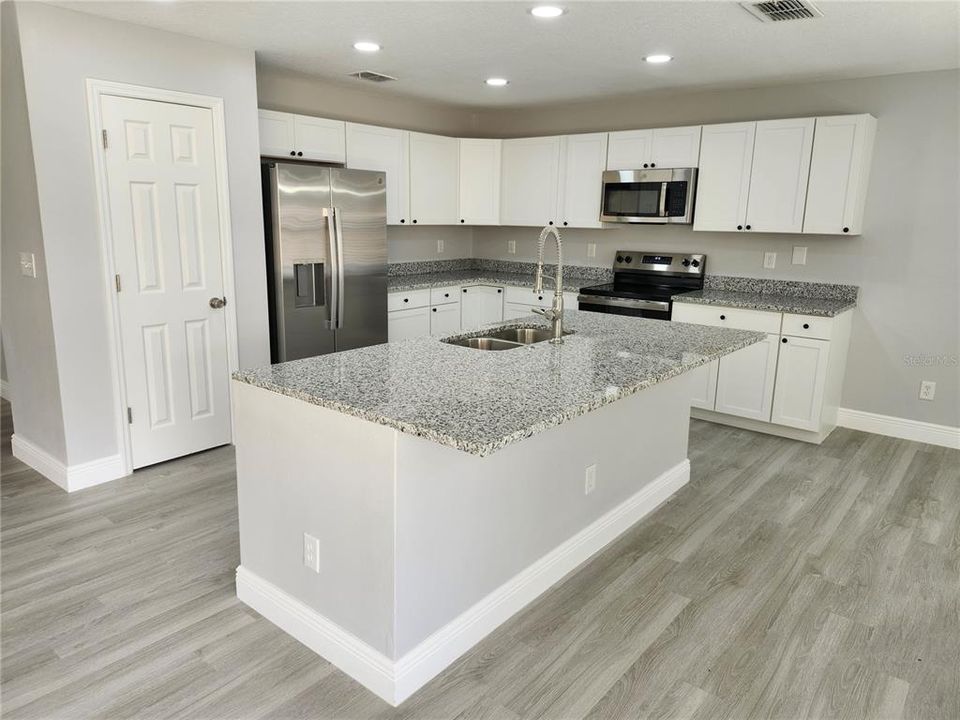 For Sale: $438,000 (4 beds, 2 baths, 2179 Square Feet)