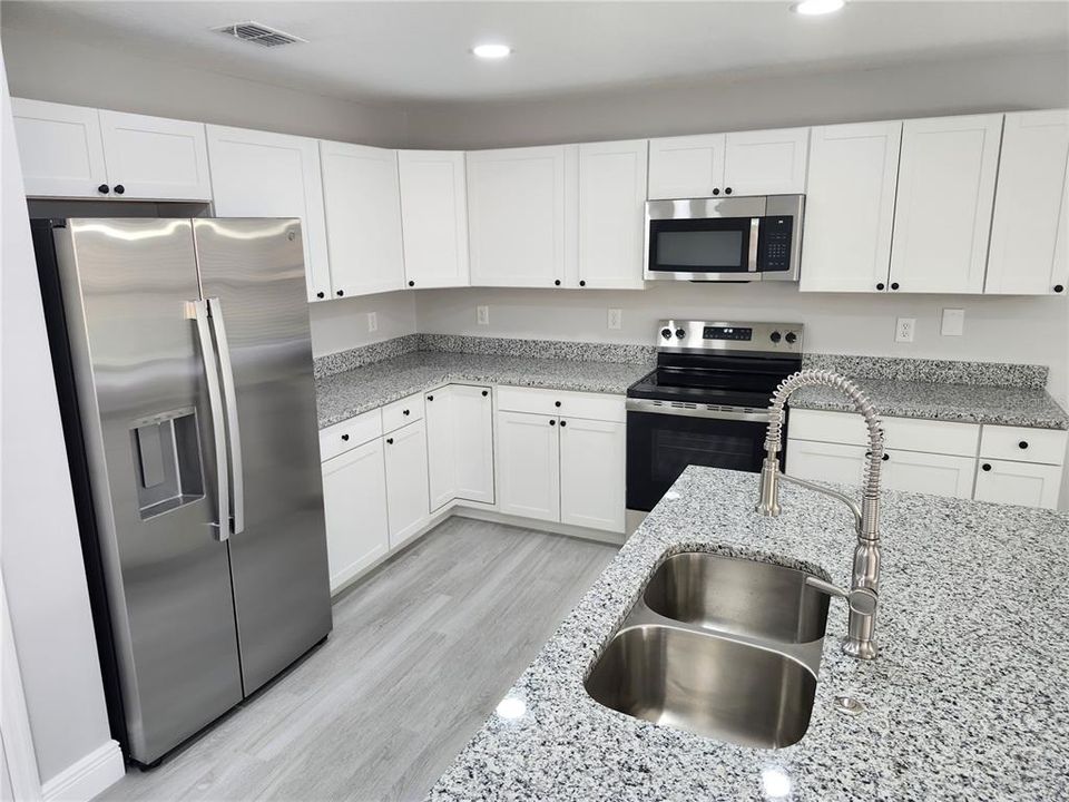 For Sale: $438,000 (4 beds, 2 baths, 2179 Square Feet)