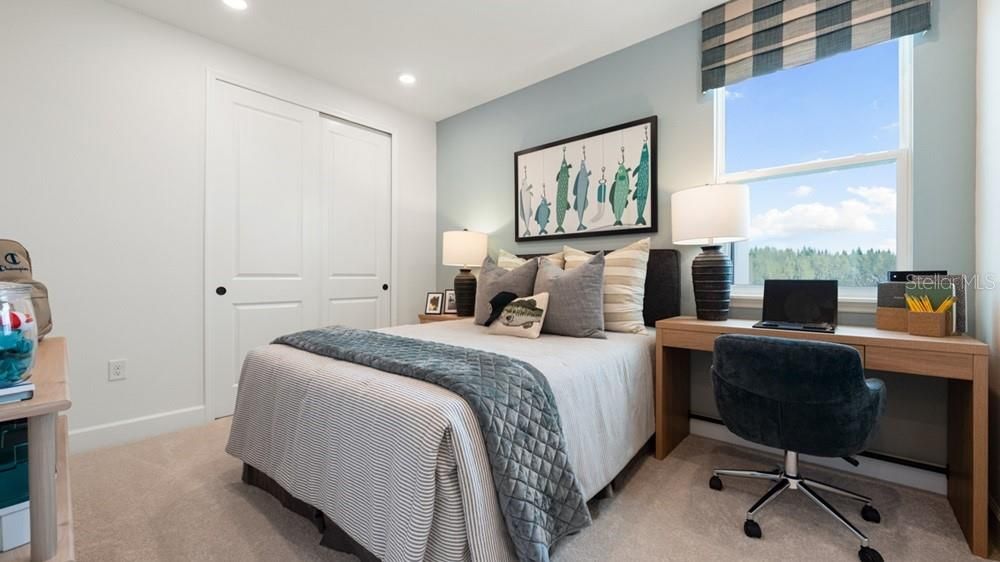 For Sale: $539,779 (5 beds, 3 baths, 2911 Square Feet)