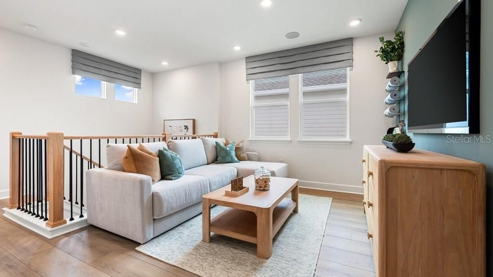 For Sale: $539,779 (5 beds, 3 baths, 2911 Square Feet)