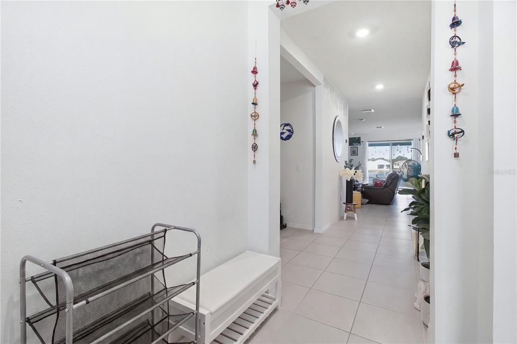 En Venta: $419,990 (4 camas, 2 baños, 2047 Pies cuadrados)