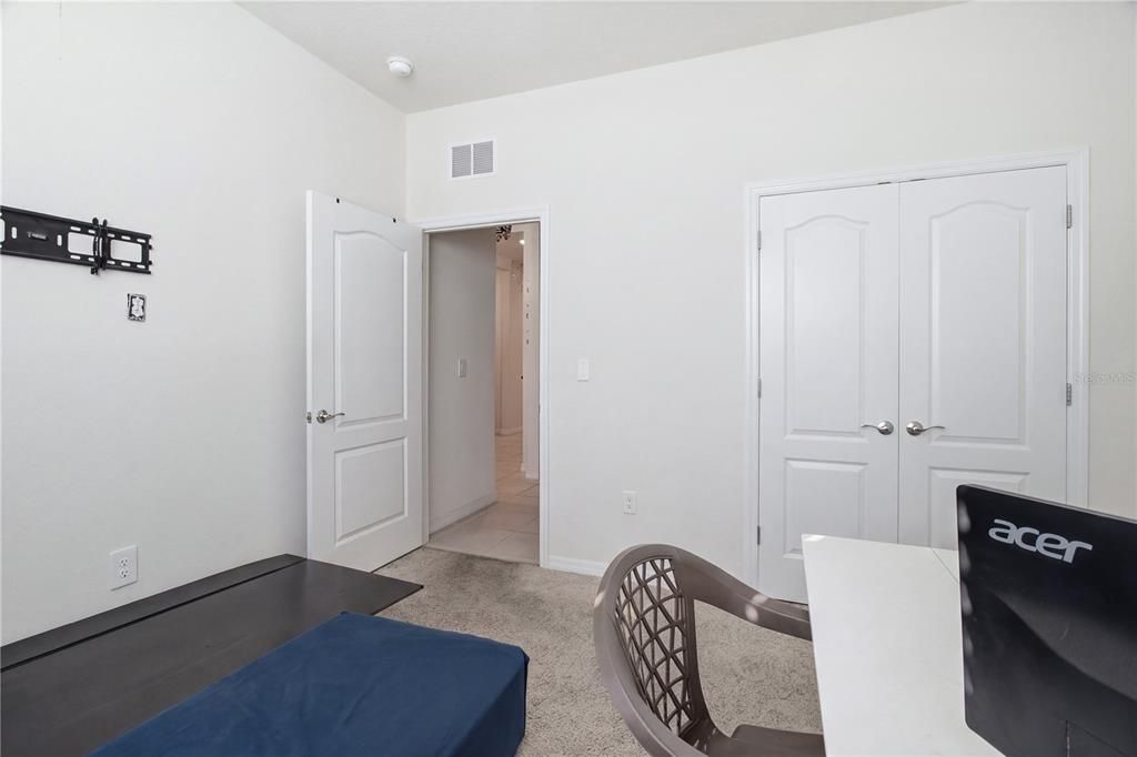 En Venta: $419,990 (4 camas, 2 baños, 2047 Pies cuadrados)