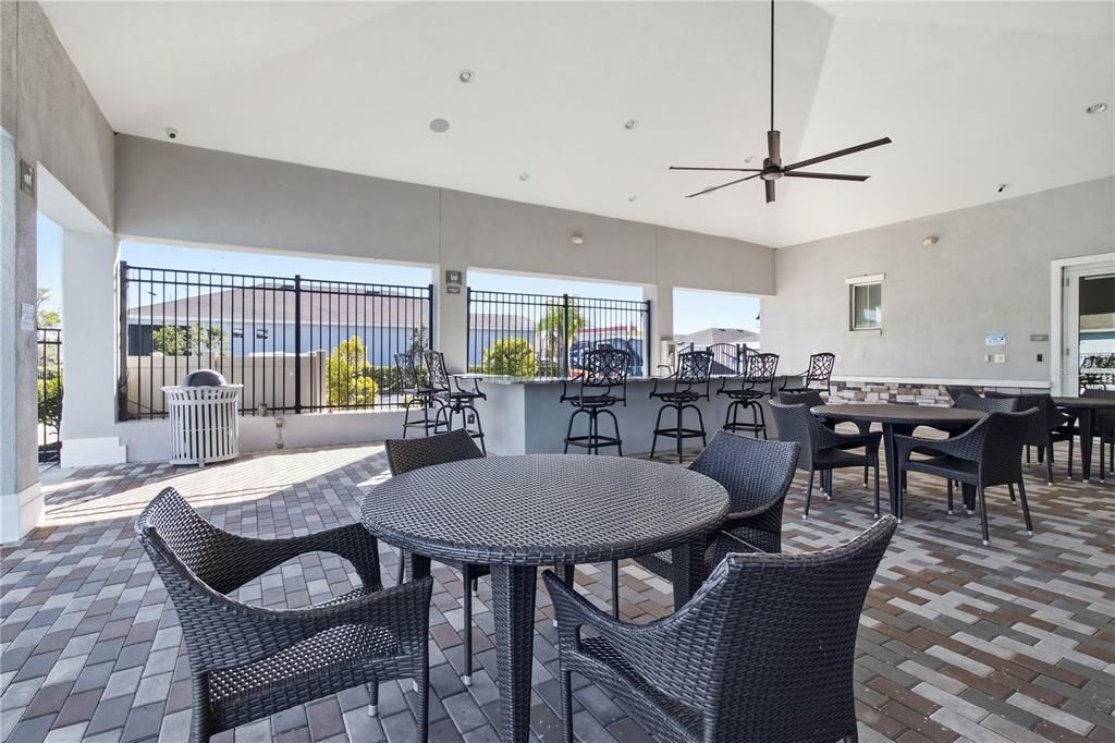 En Venta: $419,990 (4 camas, 2 baños, 2047 Pies cuadrados)