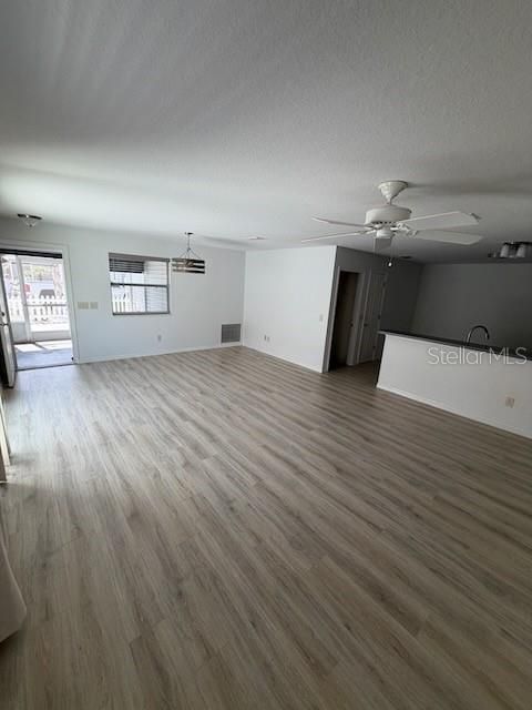 En Venta: $225,000 (2 camas, 2 baños, 1156 Pies cuadrados)
