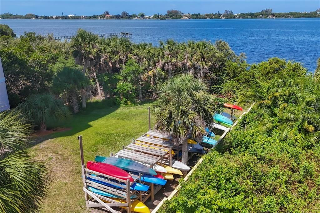 En Venta: $569,000 (2 camas, 2 baños, 1943 Pies cuadrados)