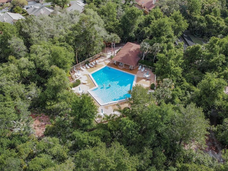 For Sale: $379,900 (2 beds, 2 baths, 1334 Square Feet)