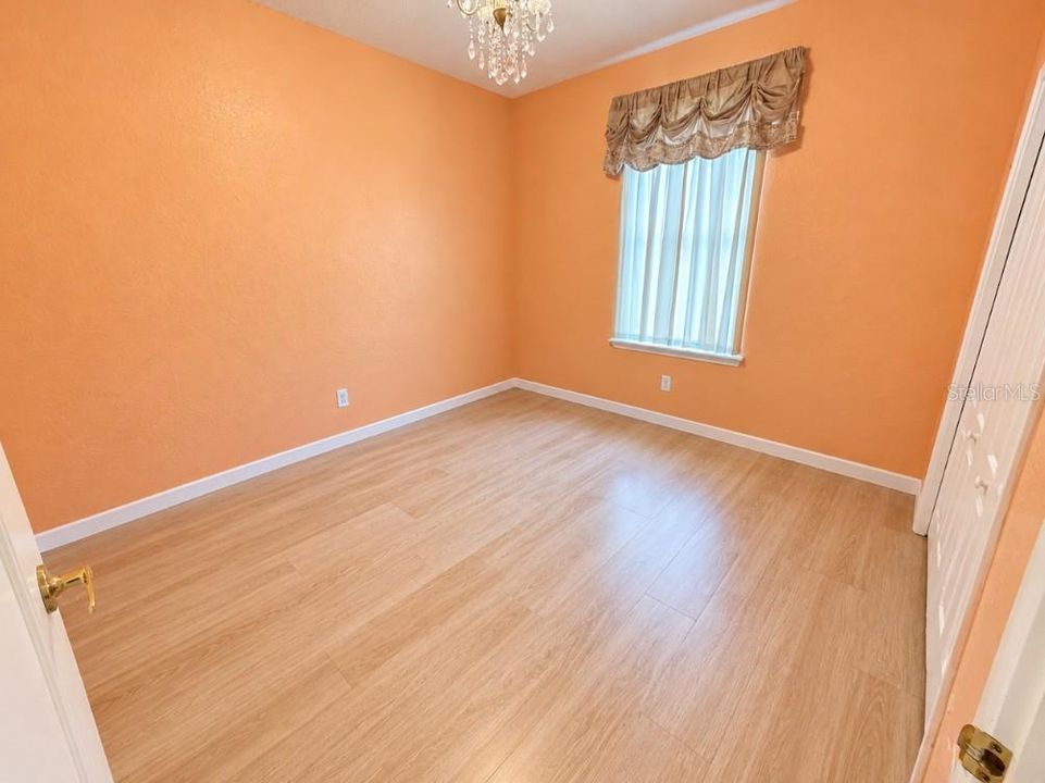 For Sale: $415,000 (3 beds, 2 baths, 2036 Square Feet)