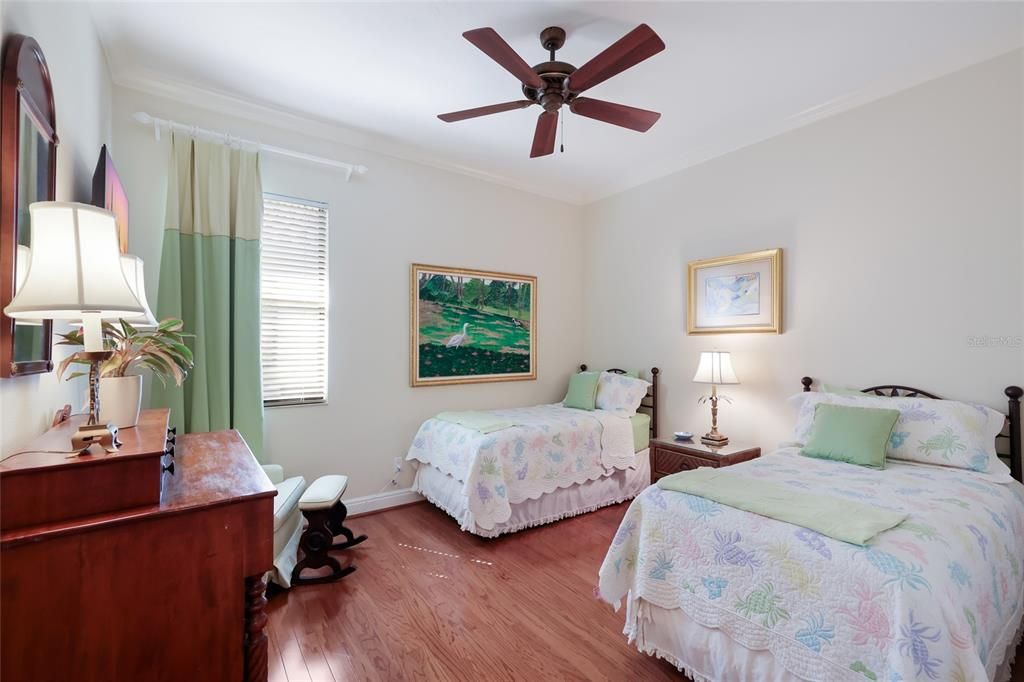 En Venta: $1,250,000 (3 camas, 2 baños, 3258 Pies cuadrados)