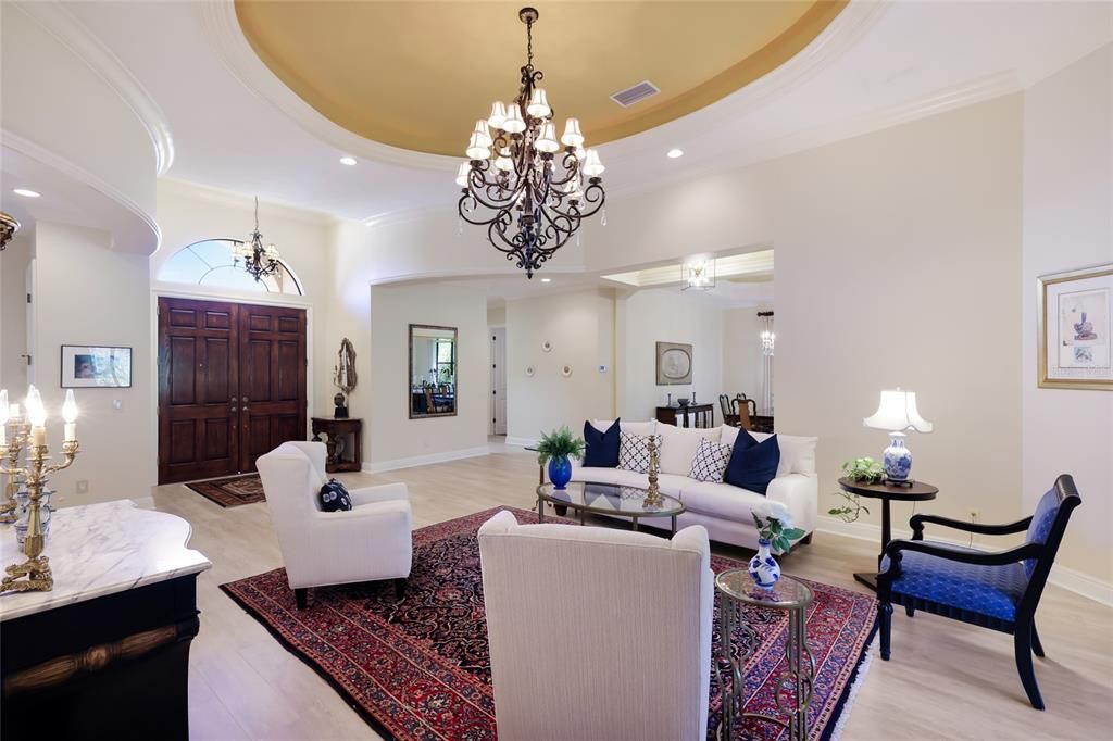 En Venta: $1,250,000 (3 camas, 2 baños, 3258 Pies cuadrados)