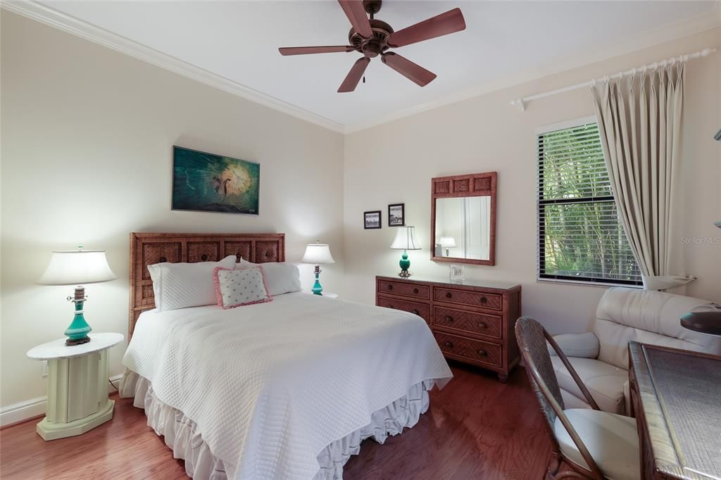 En Venta: $1,250,000 (3 camas, 2 baños, 3258 Pies cuadrados)