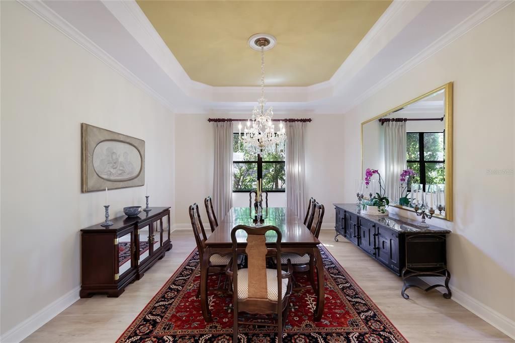 En Venta: $1,250,000 (3 camas, 2 baños, 3258 Pies cuadrados)