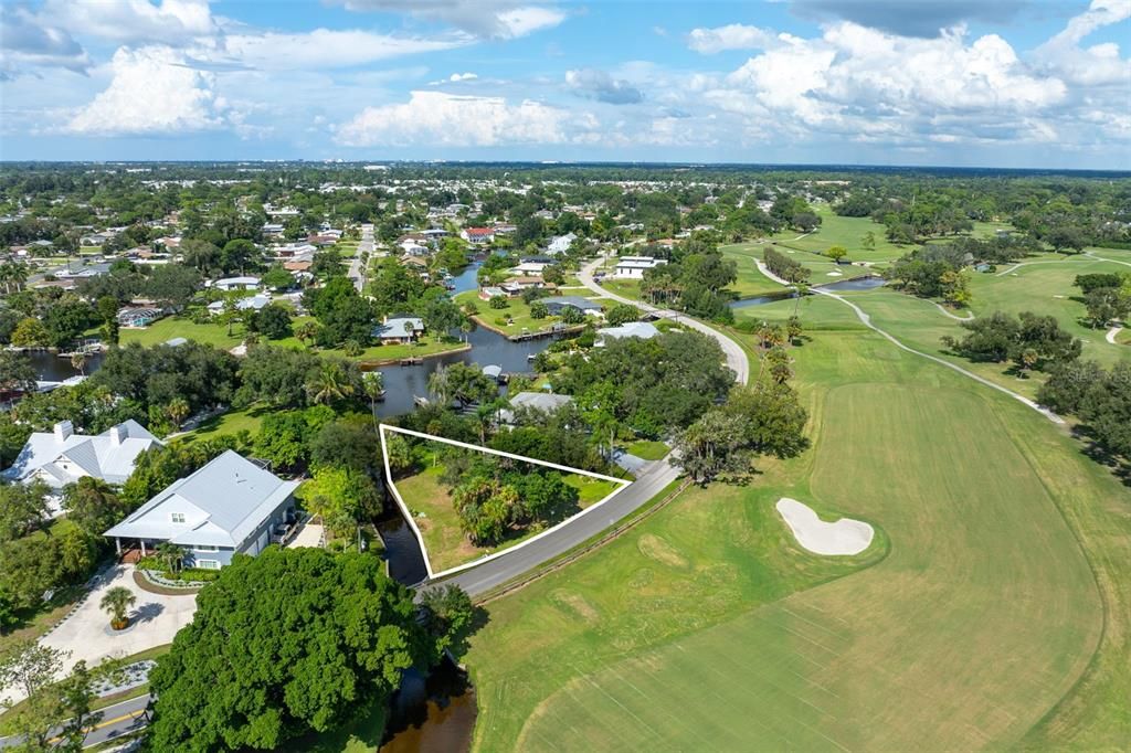 待售: $189,000 (0.26 acres)