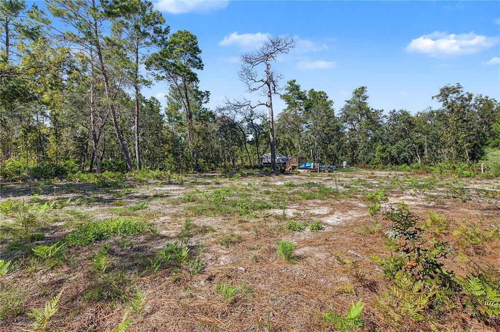 На продажу: $65,000 (1.16 acres)